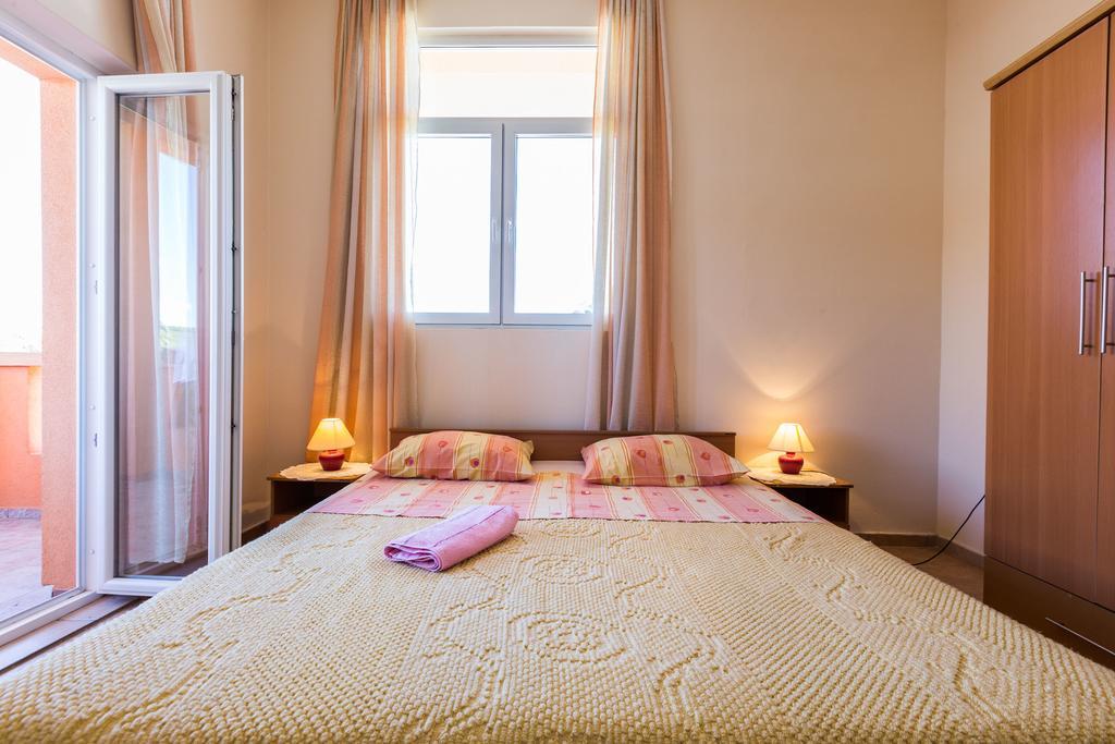 Apartments Angelina Sukošan 外观 照片